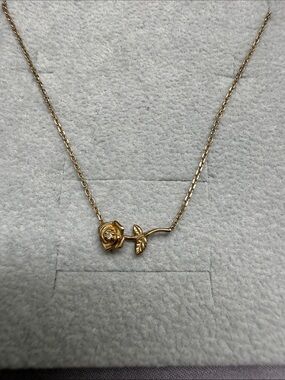Local Eclectic 9k Gold Birth Flower Necklace - rose